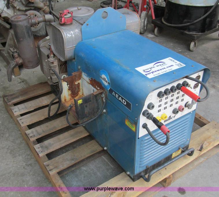 image for item F5081 Miller AC/DC welder