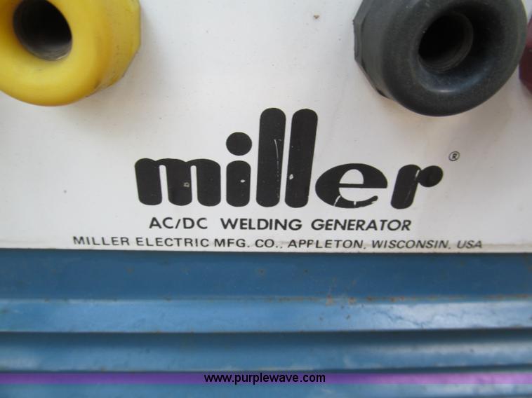 image for item F5081 Miller AC/DC welder