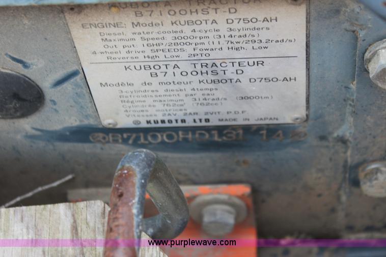 image for item F8606 Kubota B7100 WST tractor