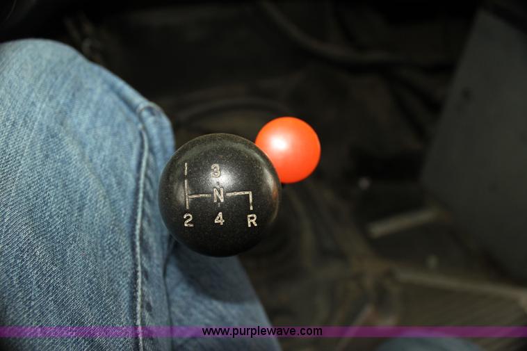 image for item F8607 1990 GMC 6000 school bus