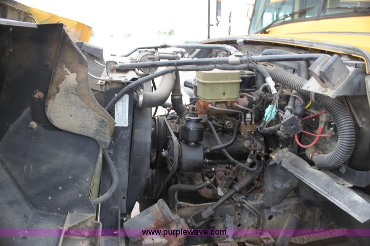image for item F8607 1990 GMC 6000 school bus