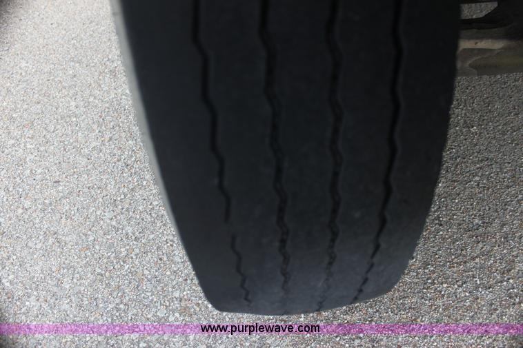 image for item F8607 1990 GMC 6000 school bus