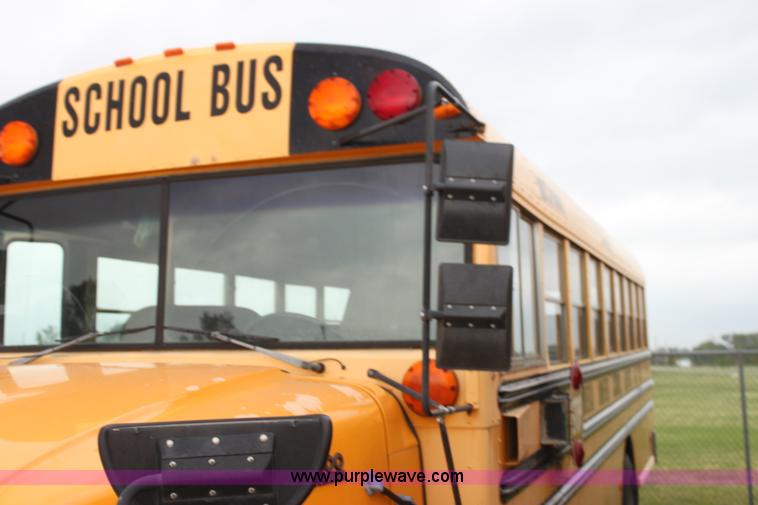 image for item F8608 1997 International 3800 school bus