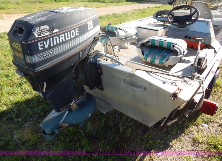 image for item G3212 1989 Alweld aluminum fishing boat and trailer