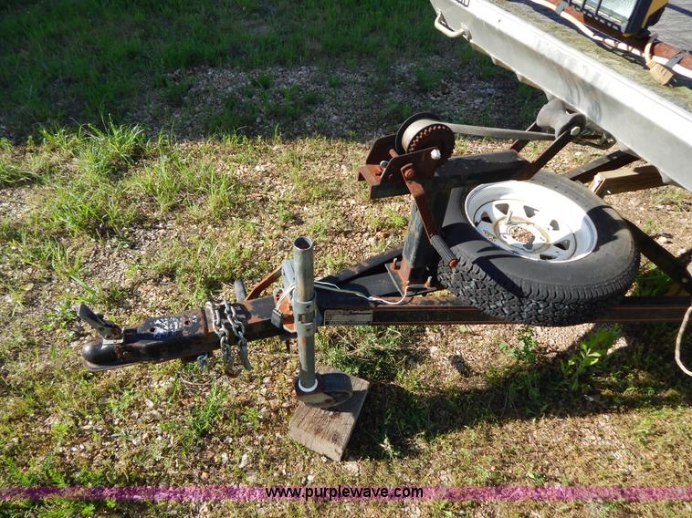 image for item G3212 1989 Alweld aluminum fishing boat and trailer