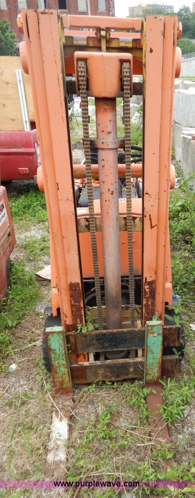 image for item G3248 Clark C20B forklifts