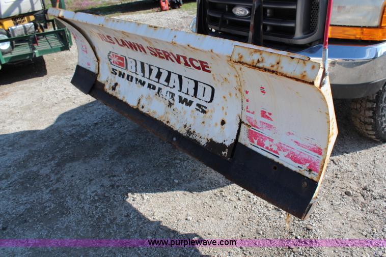 image for item G5096 2001 Ford F250 Super Duty XL flatbed pickup truck