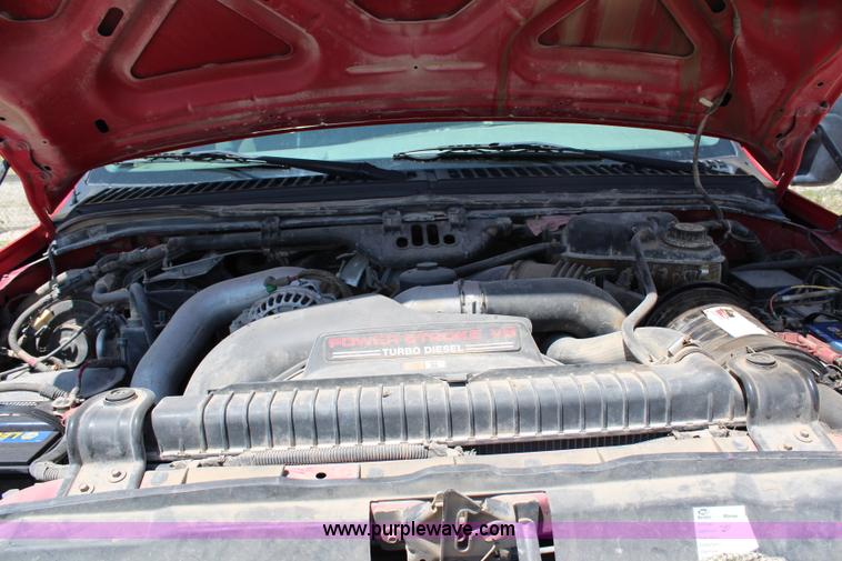 image for item G5196 2005 Ford F250 Super Duty XL SuperCab pickup truck