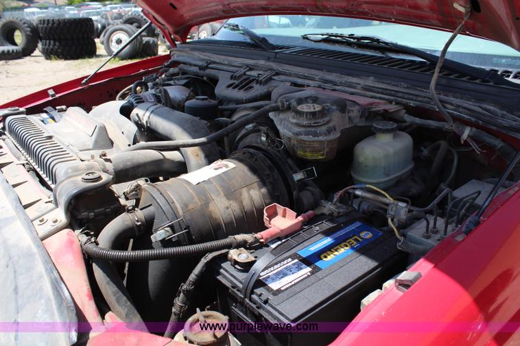 image for item G5196 2005 Ford F250 Super Duty XL SuperCab pickup truck