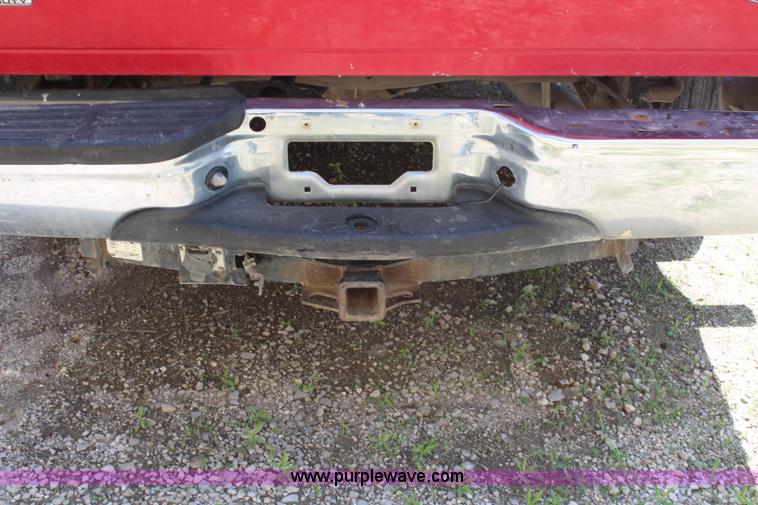 image for item G5196 2005 Ford F250 Super Duty XL SuperCab pickup truck