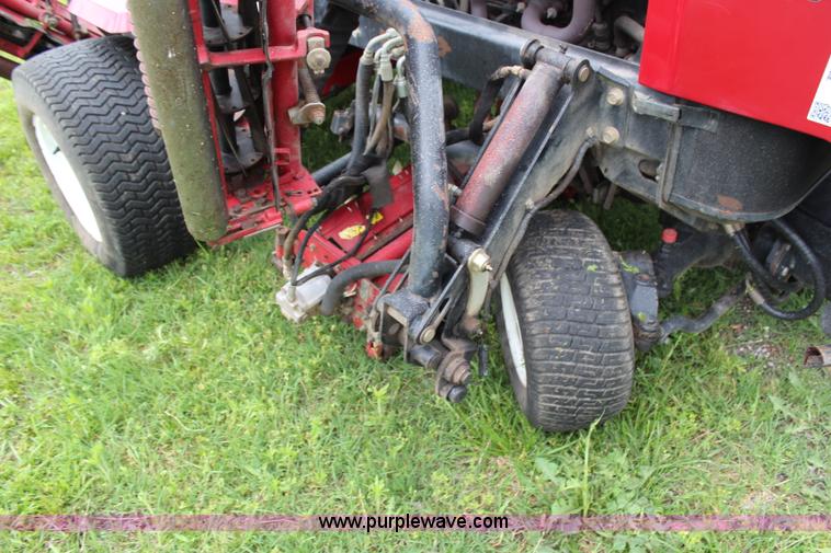 image for item G5241 2000 Toro Reelmaster 6700D lawn mower