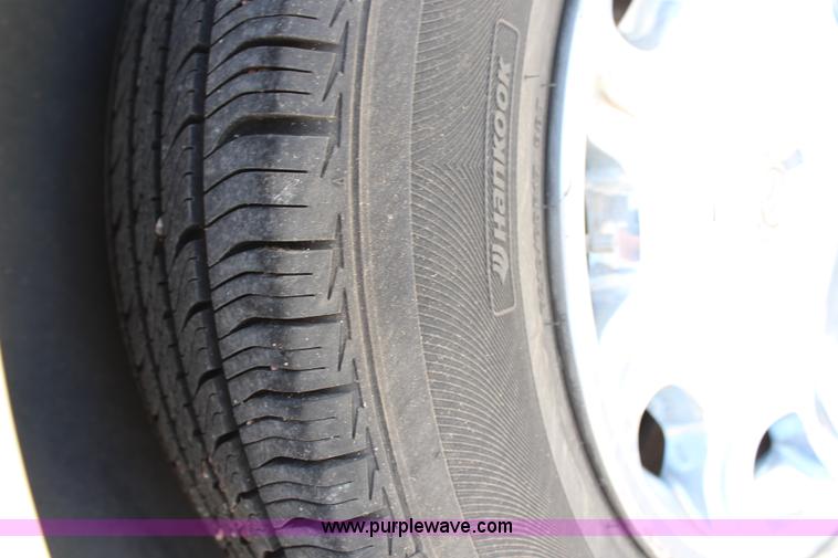 image for item G5470 2006 Chrysler 300 Touring