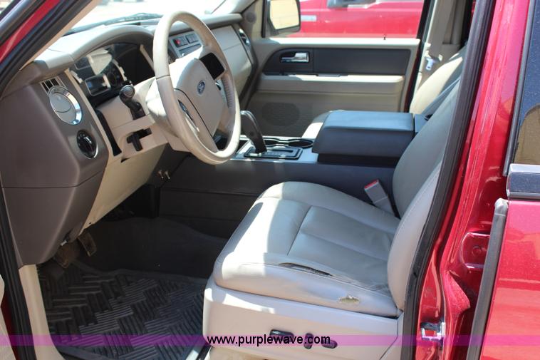 image for item G5472 2008 Ford Expedition XLT SUV