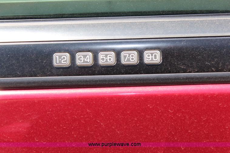 image for item G5472 2008 Ford Expedition XLT SUV