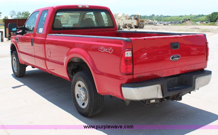 image for item G5489 2008 Ford F250 Super Duty XL SuperCab pickup truck