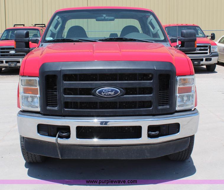 image for item G5489 2008 Ford F250 Super Duty XL SuperCab pickup truck