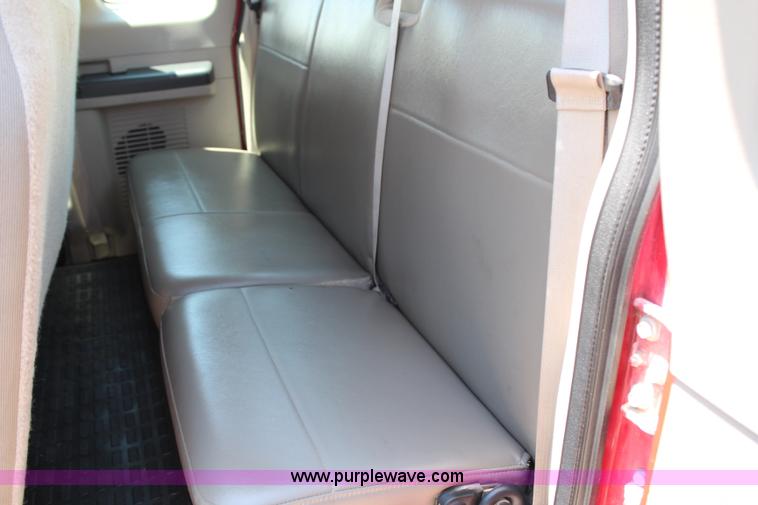 image for item G5489 2008 Ford F250 Super Duty XL SuperCab pickup truck