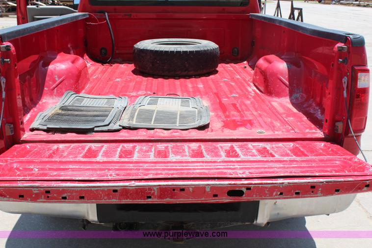 image for item G5489 2008 Ford F250 Super Duty XL SuperCab pickup truck