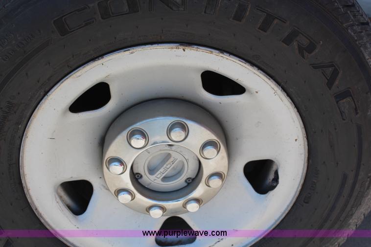 image for item G5489 2008 Ford F250 Super Duty XL SuperCab pickup truck