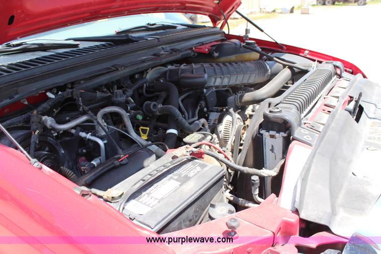 image for item G5498 2007 Ford F350 XL Super Duty Crew Cab truck cab and chassis