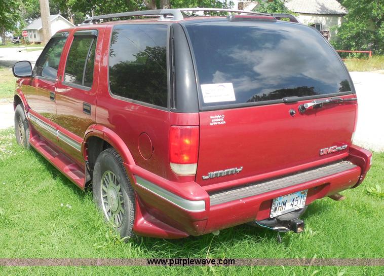 image for item H3118 1995 GMC Jimmy SL SUV