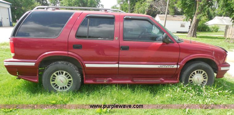 image for item H3118 1995 GMC Jimmy SL SUV