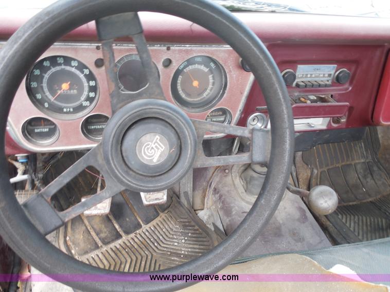 image for item H3119 1969 GMC pickup truck