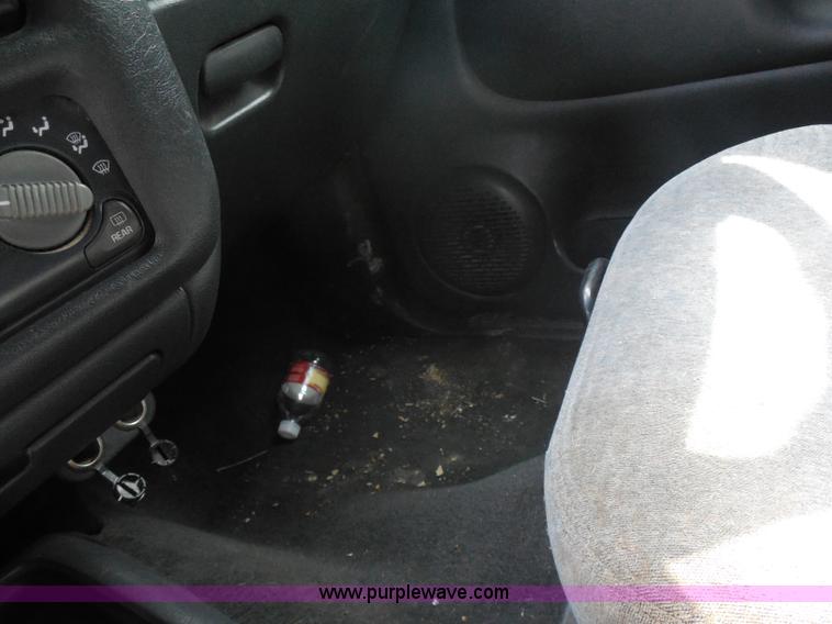 image for item H3121 1998 Chevrolet Blazer LS SUV