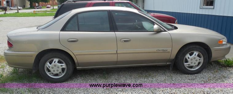 image for item H3122 2001 Buick Century Custom