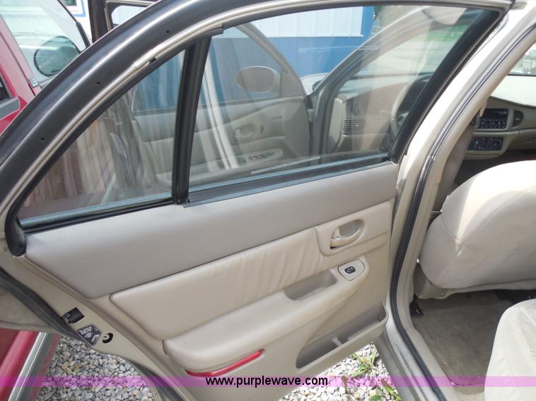 image for item H3122 2001 Buick Century Custom