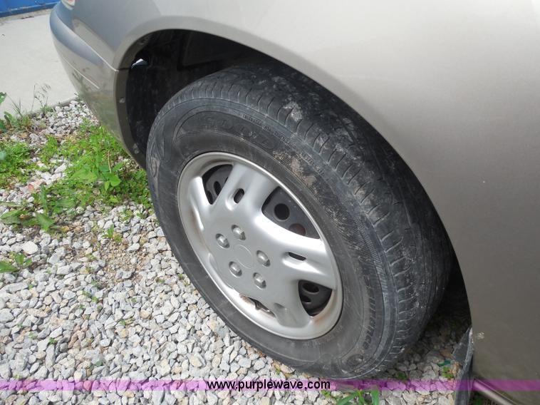 image for item H3122 2001 Buick Century Custom