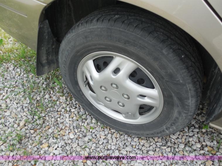 image for item H3122 2001 Buick Century Custom