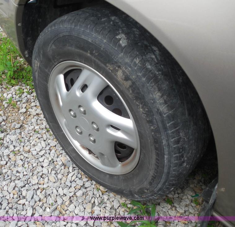 image for item H3122 2001 Buick Century Custom