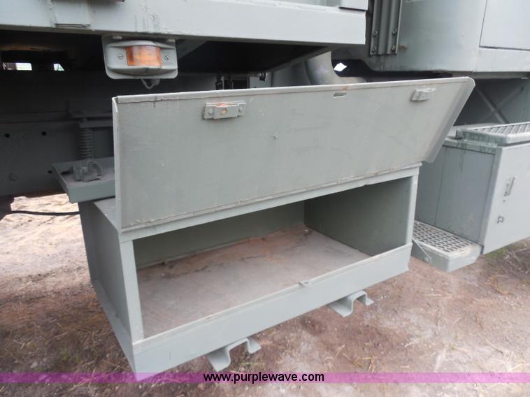 image for item H3173 1984 Am General M923 military truck