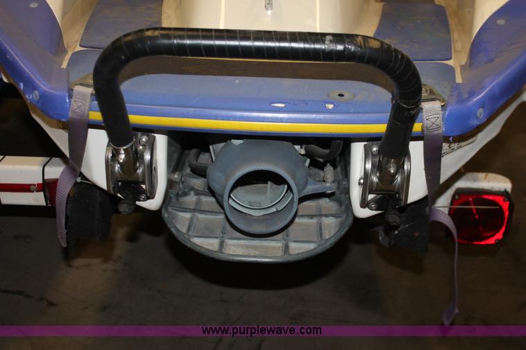image for item H3521 (2) Yamaha WaveRaider 700 personal watercrafts
