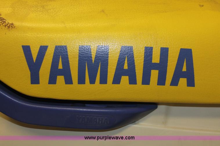 image for item H3521 (2) Yamaha WaveRaider 700 personal watercrafts