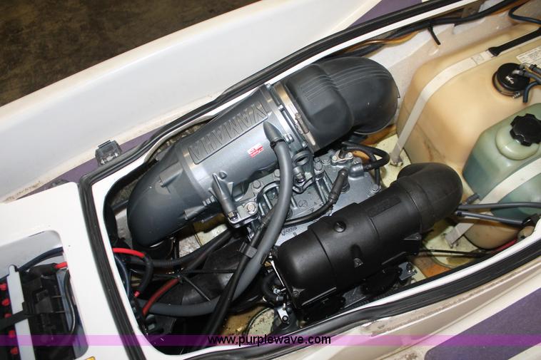 image for item H3521 (2) Yamaha WaveRaider 700 personal watercrafts