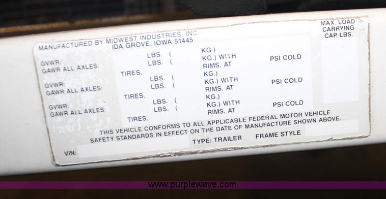 image for item H3521 (2) Yamaha WaveRaider 700 personal watercrafts