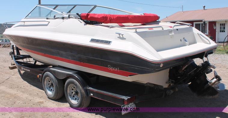 image for item H3573 1992 Maxum 2400 Super Sport Limited boat