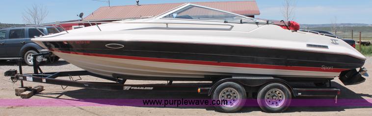 image for item H3573 1992 Maxum 2400 Super Sport Limited boat