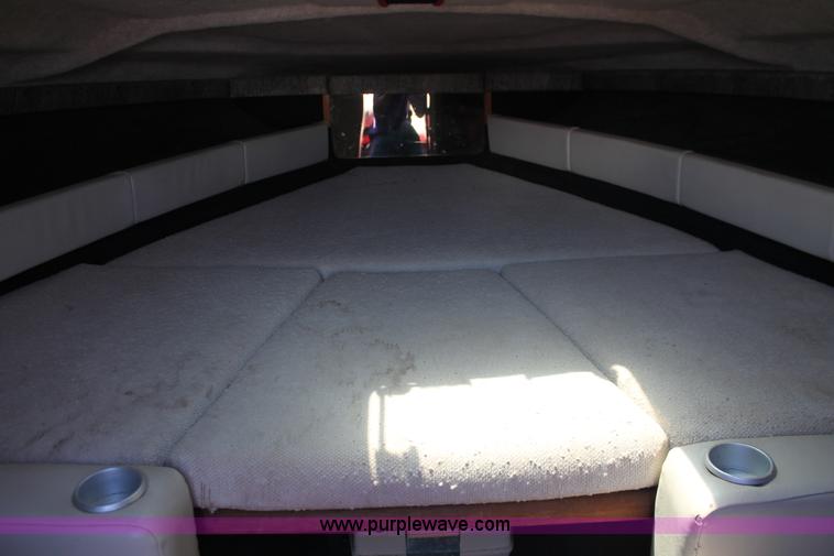 image for item H3573 1992 Maxum 2400 Super Sport Limited boat