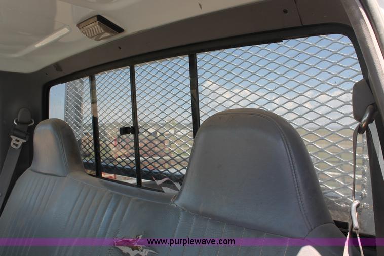 image for item H3575 1996 Ford F250 XL utility truck