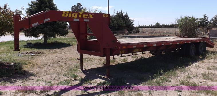 image for item H7078 2001 Big Tex 22GN gooseneck trailer