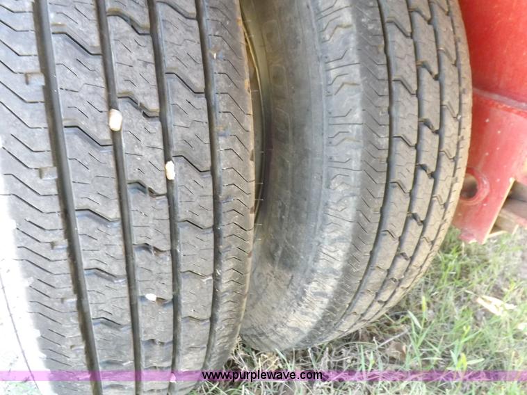 image for item H7078 2001 Big Tex 22GN gooseneck trailer