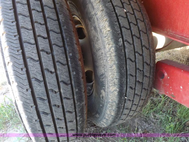 image for item H7078 2001 Big Tex 22GN gooseneck trailer