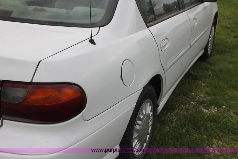 image for item H7487 2000 Chevrolet Malibu