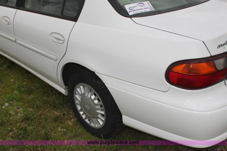 image for item H7487 2000 Chevrolet Malibu