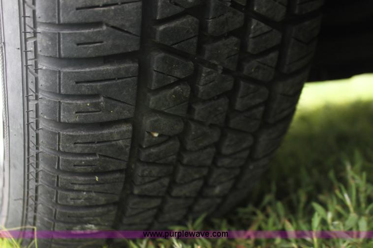 image for item H7487 2000 Chevrolet Malibu