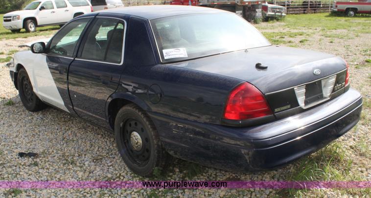 image for item H7489 2009 Ford Crown Victoria Police Interceptor