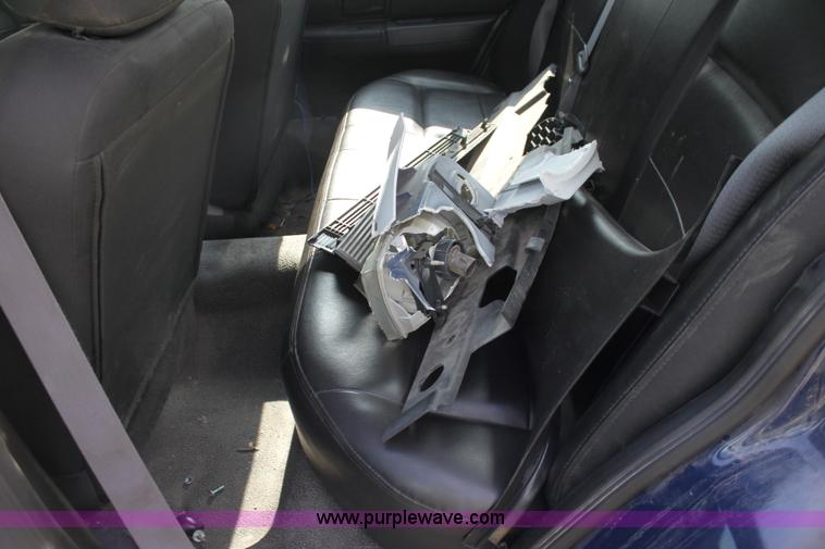 image for item H7489 2009 Ford Crown Victoria Police Interceptor